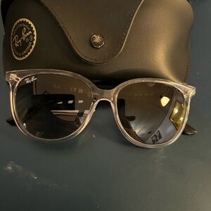 Women’s RayBan sunglasses
